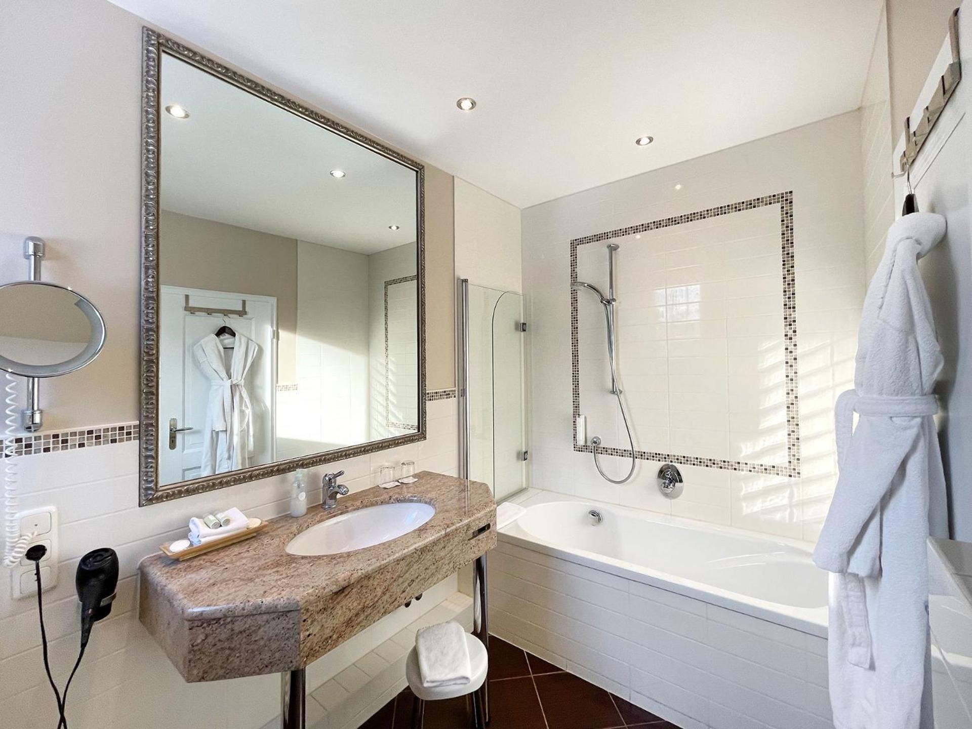 Romantik Hotel Kieler Kaufmann Εξωτερικό φωτογραφία